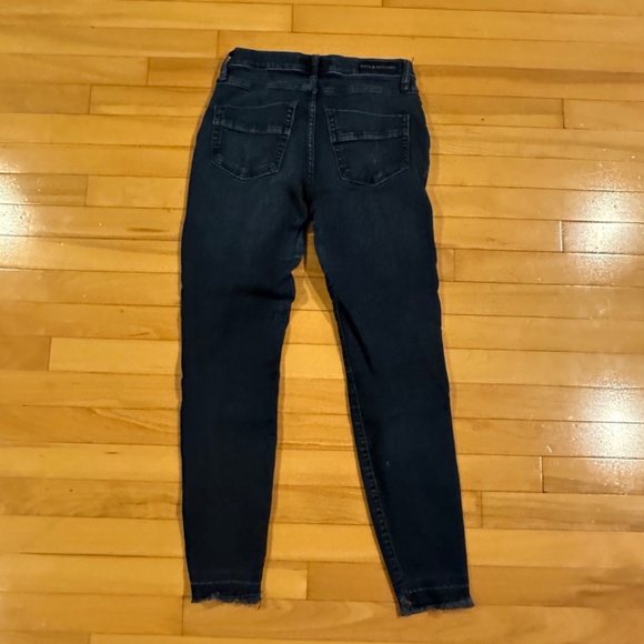 Rock & Republic - Picture 3 of 3